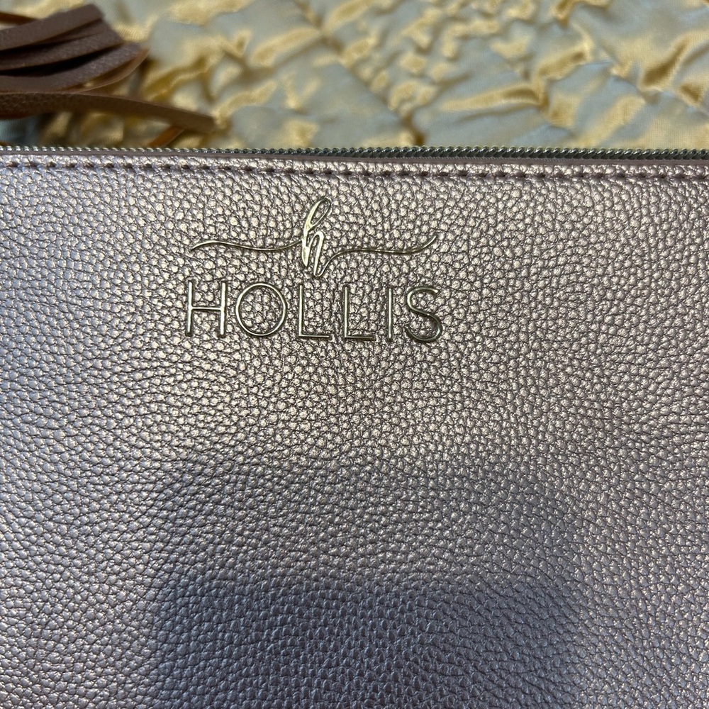 HOLLIS NWOT makeup bag and brush holder